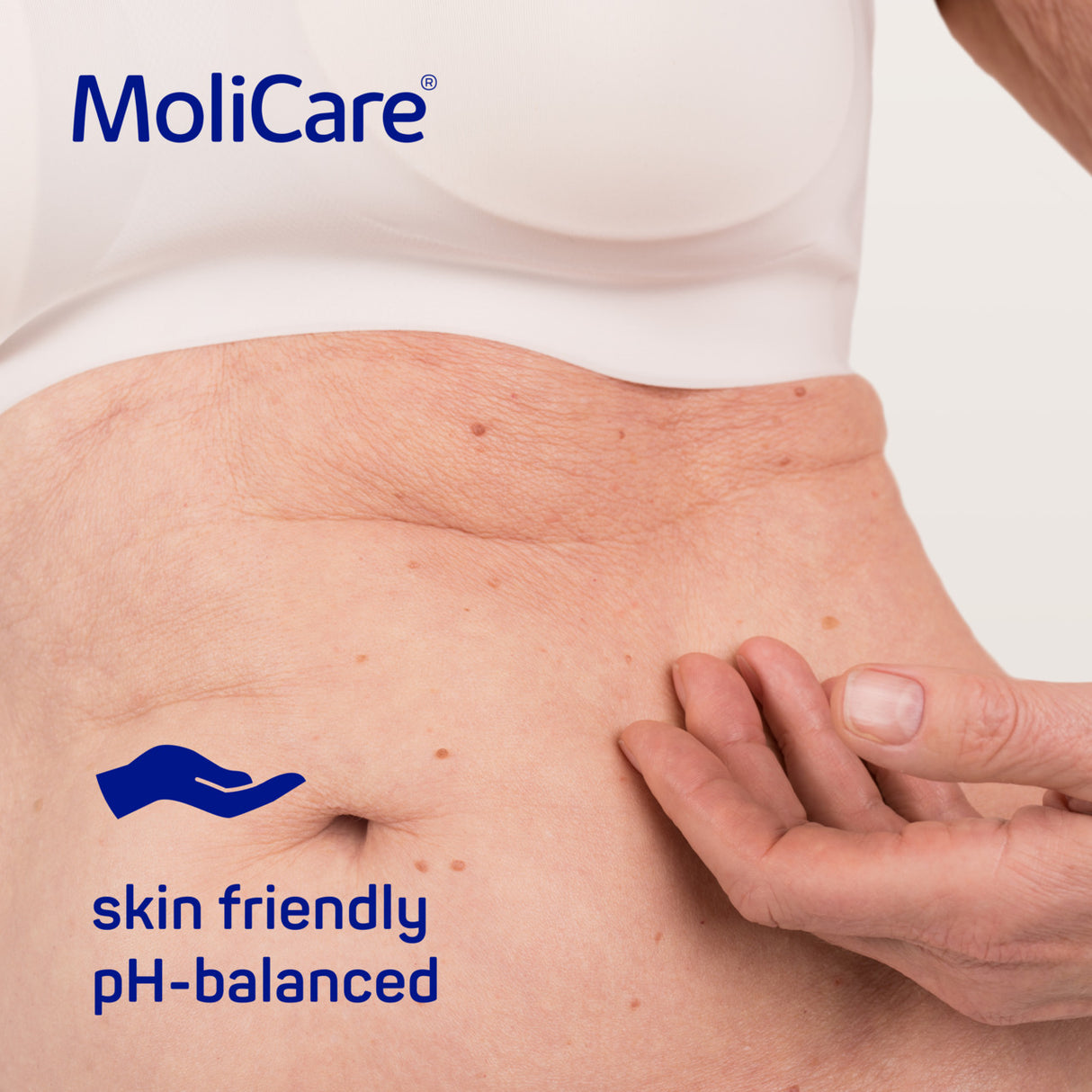 MoliCare Skin 3in1 Wet Wipes - 30 Pack